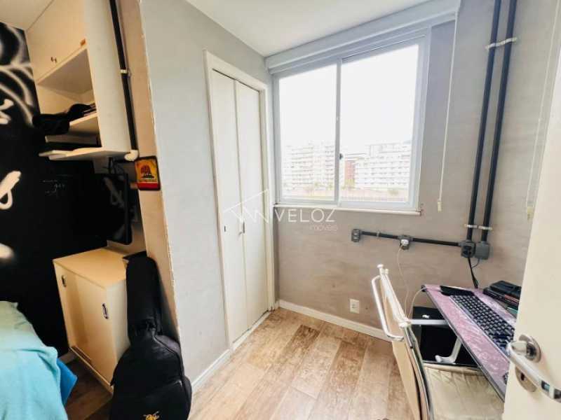 Apartamento à venda com 2 quartos, 80m² - Foto 14