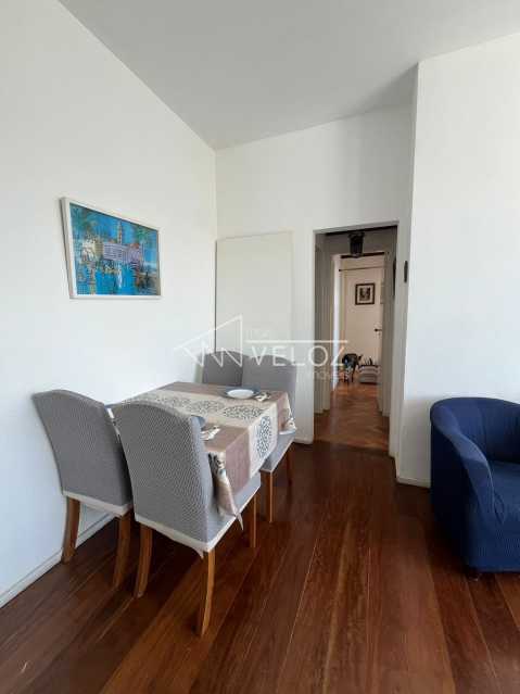 Apartamento à venda com 3 quartos, 84m² - Foto 2