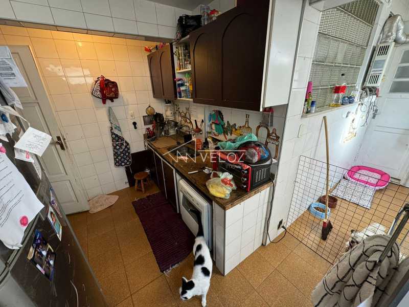 Apartamento à venda com 2 quartos, 74m² - Foto 19