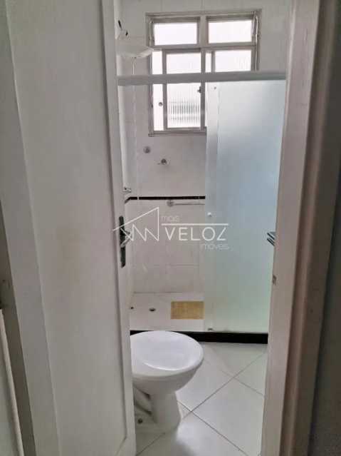 Apartamento à venda com 2 quartos, 75m² - Foto 15