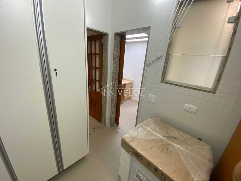 Apartamento à venda com 2 quartos, 67m² - Foto 14