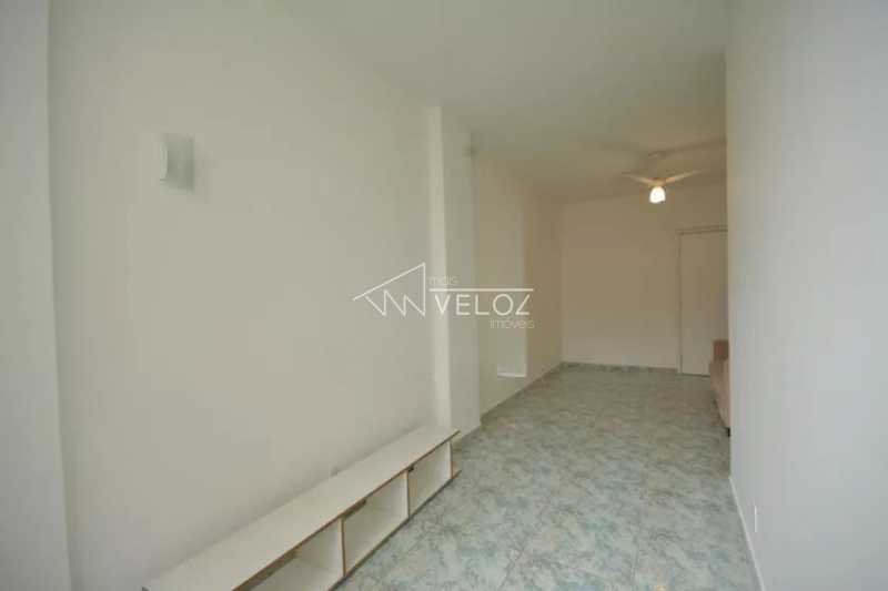 Apartamento à venda com 2 quartos, 47m² - Foto 3