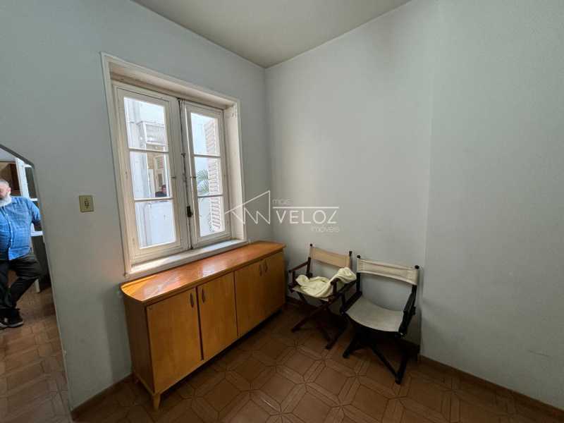 Apartamento à venda com 2 quartos, 70m² - Foto 6