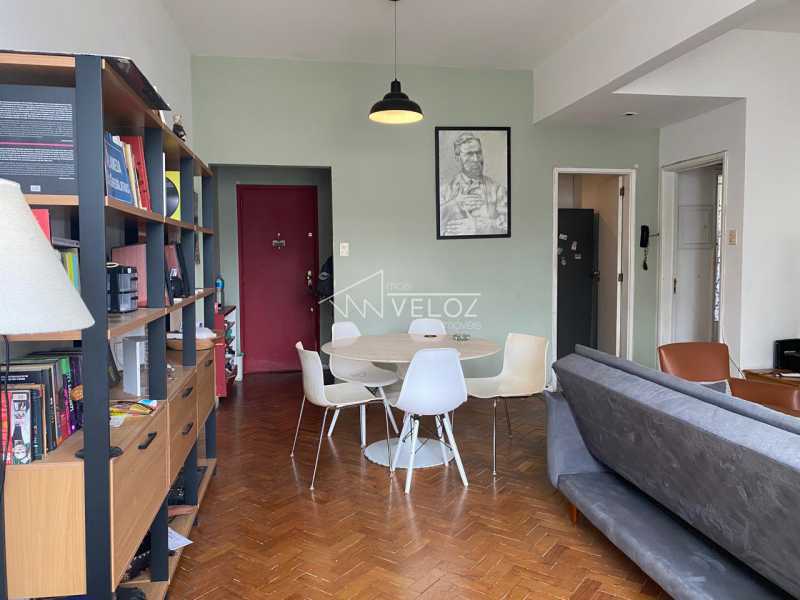 Apartamento à venda com 3 quartos, 97m² - Foto 3