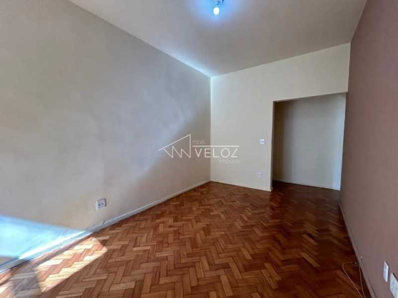 Apartamento à venda com 2 quartos, 73m² - Foto 7