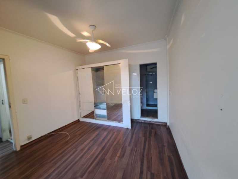 Apartamento à venda com 2 quartos, 71m² - Foto 13