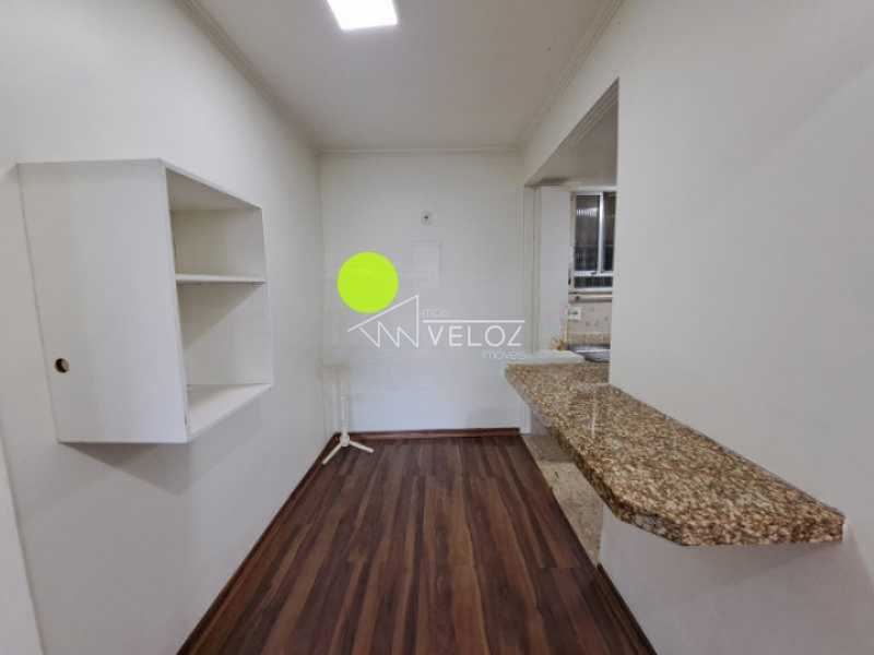 Apartamento à venda com 2 quartos, 71m² - Foto 21