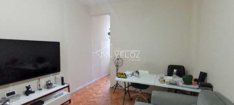 Apartamento à venda com 1 quarto, 36m² - Foto 3