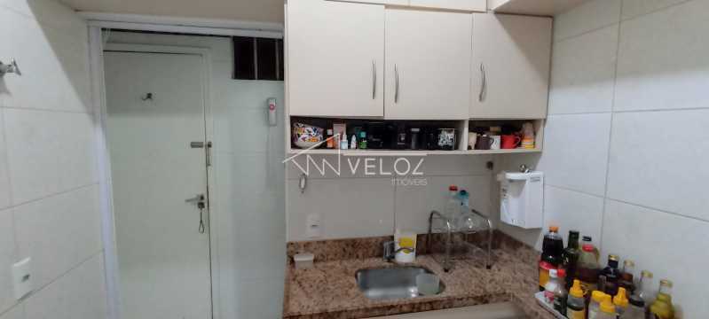 Apartamento à venda com 1 quarto, 36m² - Foto 18