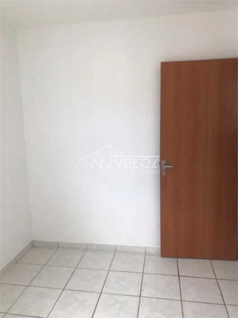 Apartamento à venda com 2 quartos, 43m² - Foto 5