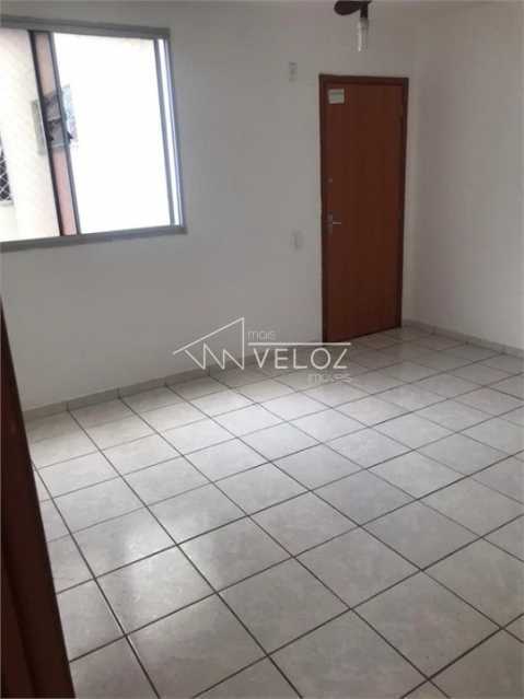 Apartamento à venda com 2 quartos, 43m² - Foto 2