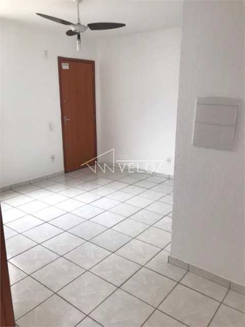 Apartamento à venda com 2 quartos, 43m² - Foto 4