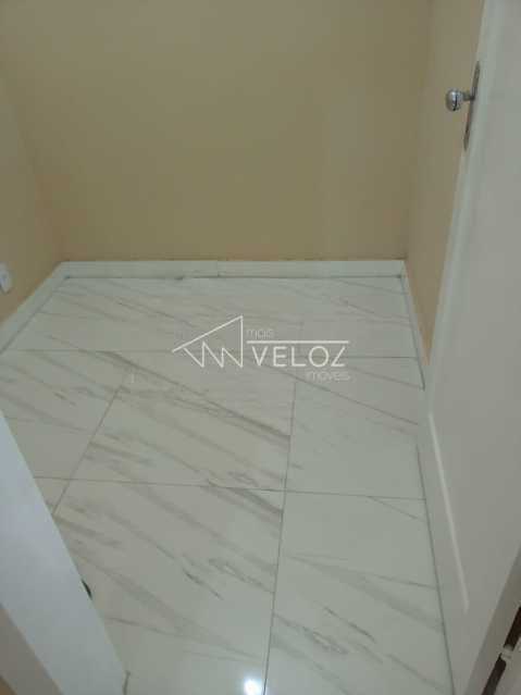 Apartamento à venda com 2 quartos, 67m² - Foto 6