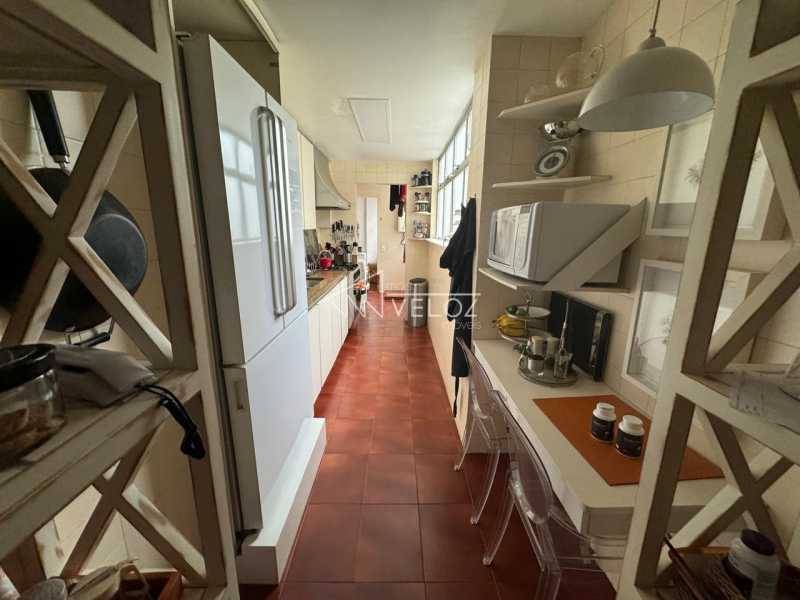 Apartamento à venda com 2 quartos, 86m² - Foto 21