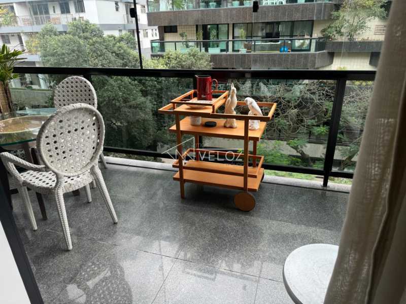 Apartamento à venda com 2 quartos, 86m² - Foto 27