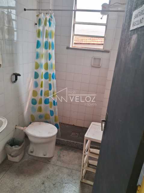 Prédio Inteiro à venda com 3 quartos, 700m² - Foto 16