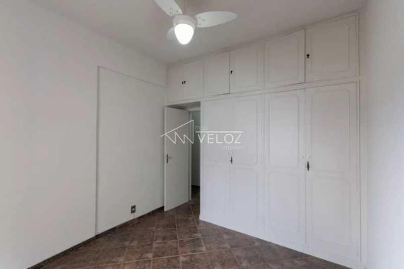 Apartamento à venda com 2 quartos, 64m² - Foto 5