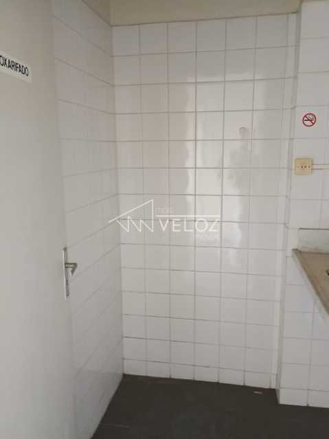 Conjunto Comercial-Sala à venda com 1 quarto, 39m² - Foto 13