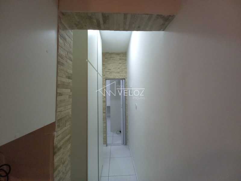 Apartamento à venda com 1 quarto, 30m² - Foto 16