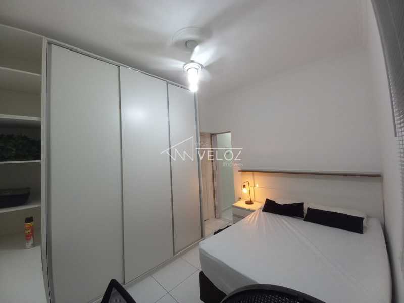 Apartamento à venda com 1 quarto, 30m² - Foto 12