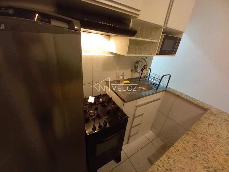 Apartamento à venda com 1 quarto, 30m² - Foto 8