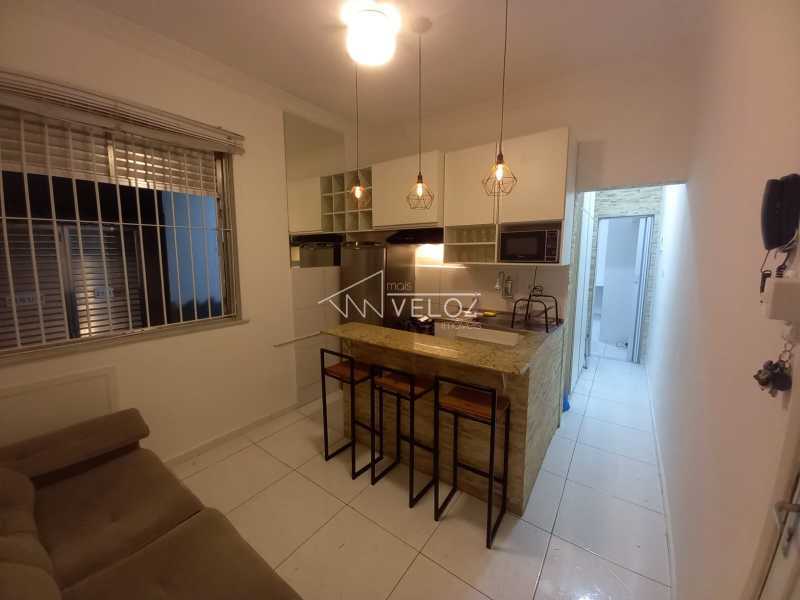 Apartamento à venda com 1 quarto, 30m² - Foto 1