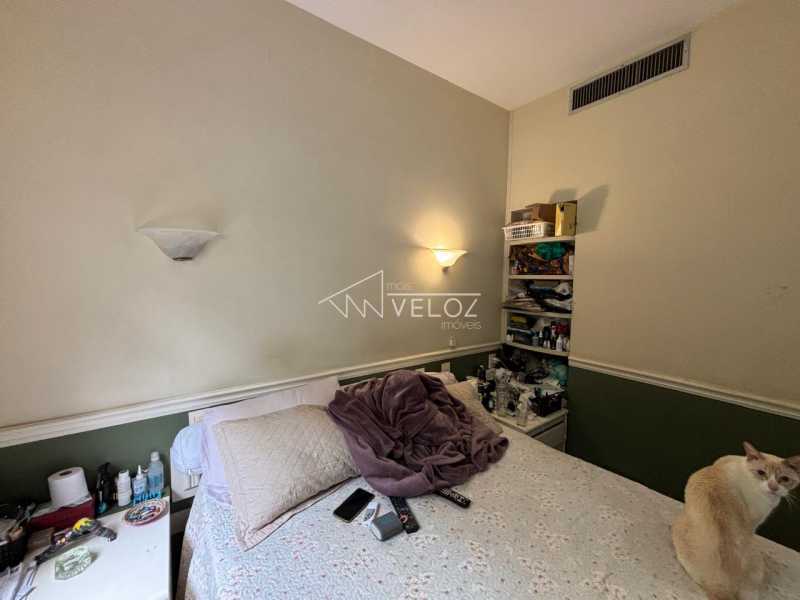 Apartamento à venda com 4 quartos, 180m² - Foto 15