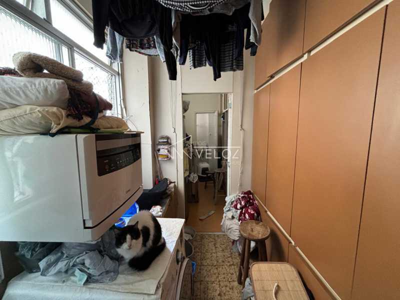 Apartamento à venda com 4 quartos, 180m² - Foto 26