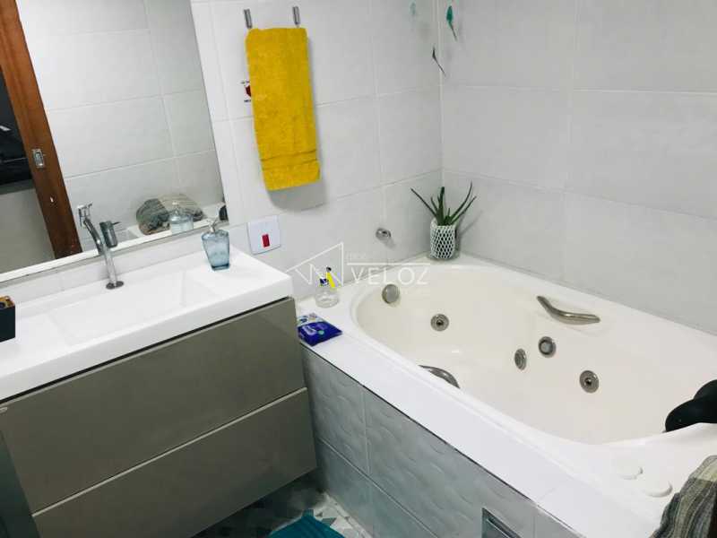 Apartamento à venda com 2 quartos, 25m² - Foto 6