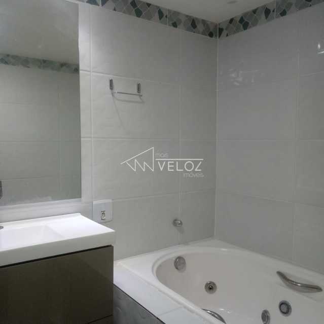 Apartamento à venda com 2 quartos, 25m² - Foto 9