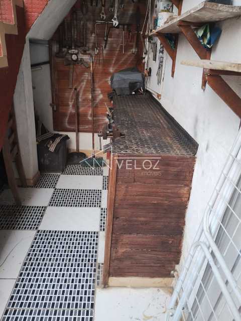 Casa à venda com 3 quartos, 179m² - Foto 22