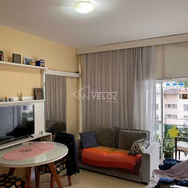 Apartamento à venda com 2 quartos, 64m² - Foto 1