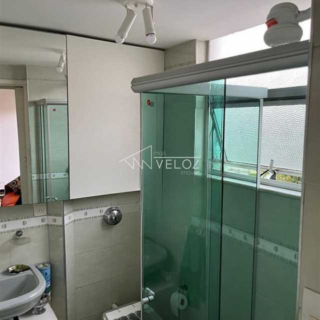 Apartamento à venda com 2 quartos, 64m² - Foto 17