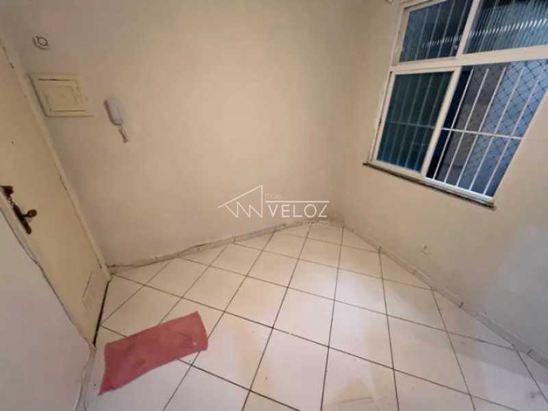 Apartamento à venda com 1 quarto, 29m² - Foto 4