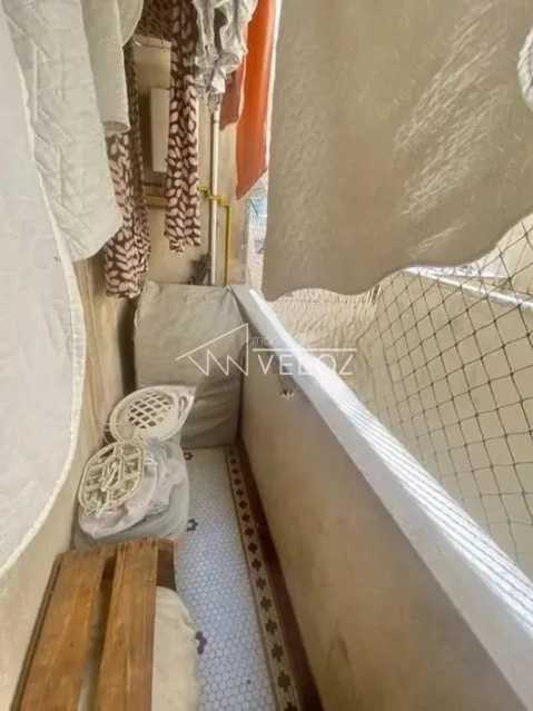 Apartamento à venda com 3 quartos, 200m² - Foto 14