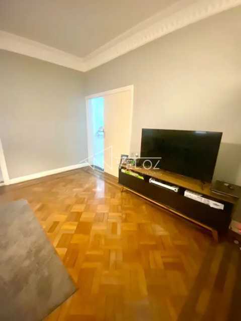 Apartamento à venda com 3 quartos, 200m² - Foto 1