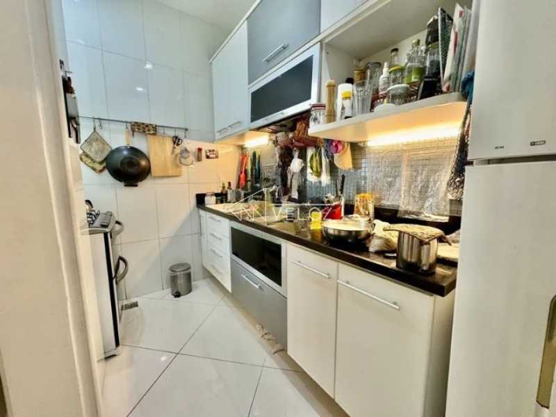 Apartamento à venda com 6 quartos, 326m² - Foto 13