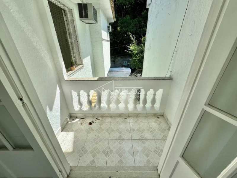 Apartamento à venda com 6 quartos, 326m² - Foto 28