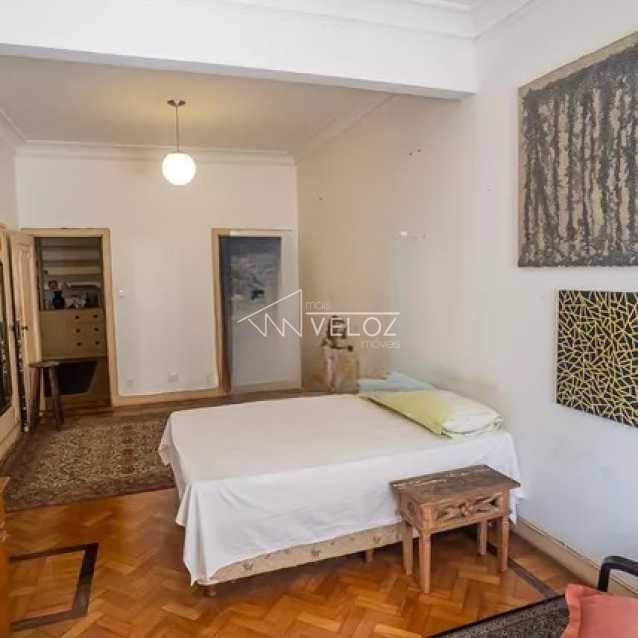 Apartamento à venda com 3 quartos, 265m² - Foto 1