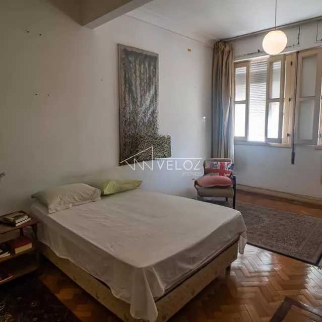 Apartamento à venda com 3 quartos, 265m² - Foto 14