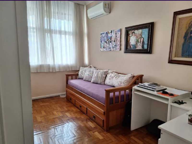 Apartamento à venda com 4 quartos, 165m² - Foto 17