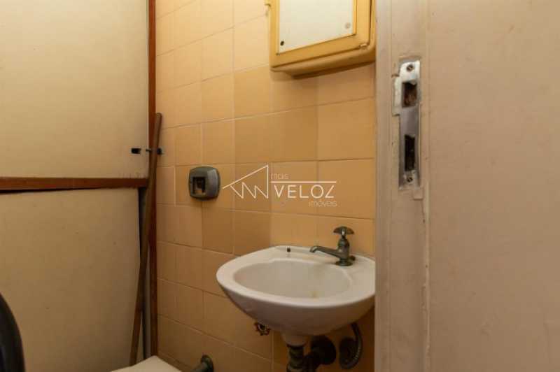 Apartamento à venda com 2 quartos, 83m² - Foto 21