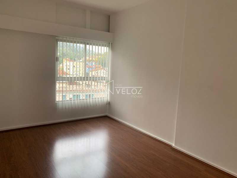 Apartamento à venda com 3 quartos, 120m² - Foto 11