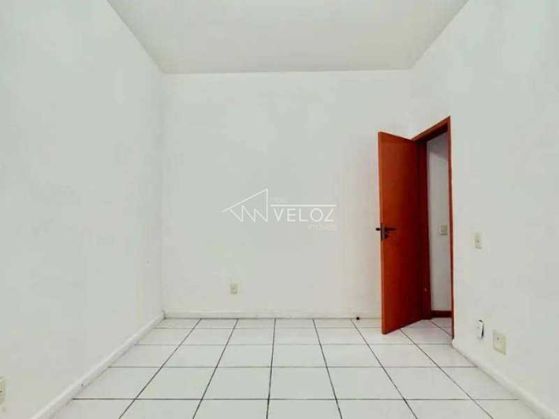 Apartamento à venda com 3 quartos, 116m² - Foto 9