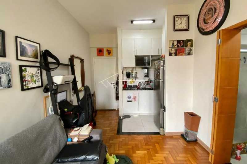 Apartamento à venda com 1 quarto, 37m² - Foto 17