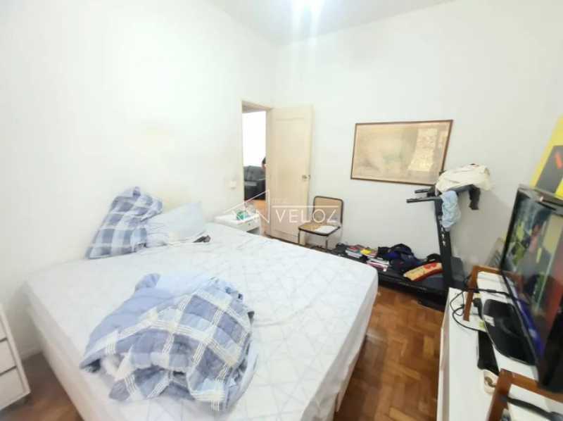 Apartamento à venda com 2 quartos, 68m² - Foto 4