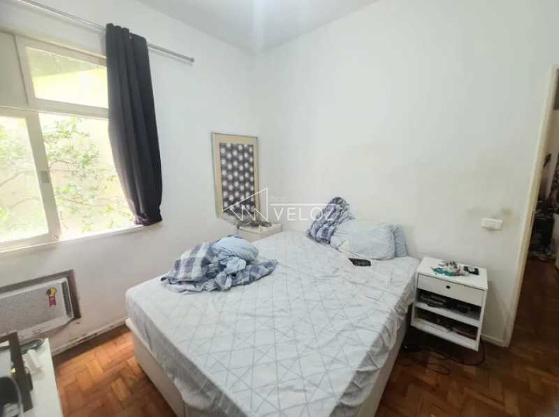 Apartamento à venda com 2 quartos, 68m² - Foto 13