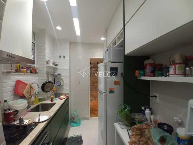 Apartamento à venda com 2 quartos, 55m² - Foto 16