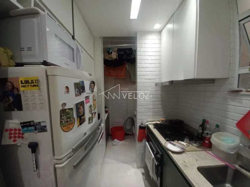 Apartamento à venda com 2 quartos, 55m² - Foto 17