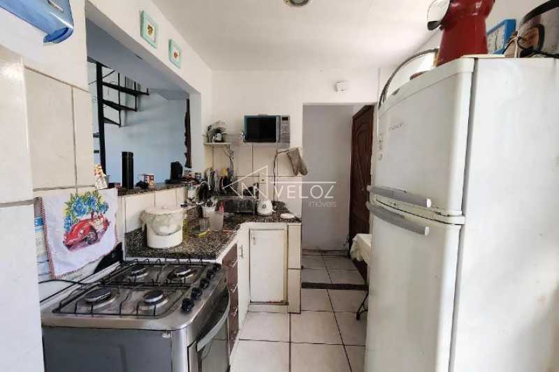 Apartamento à venda com 2 quartos, 85m² - Foto 6